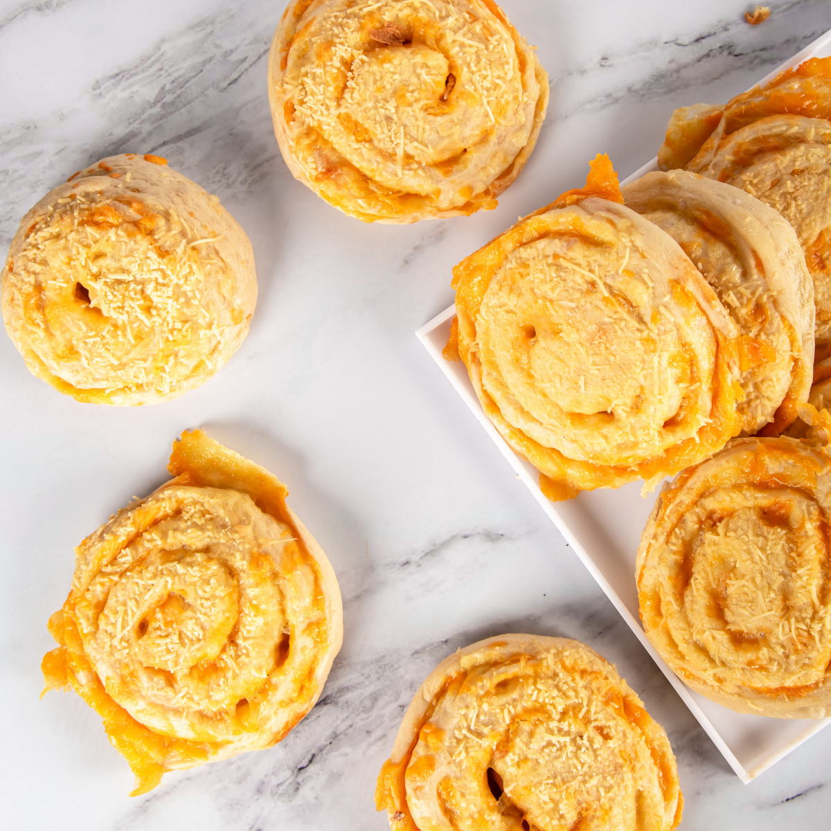 Pide el Delicioso Rollo de Queso a Domicilio por nuestra Tienda Online Valentina Bakery. Envíos a todo Colombia.
